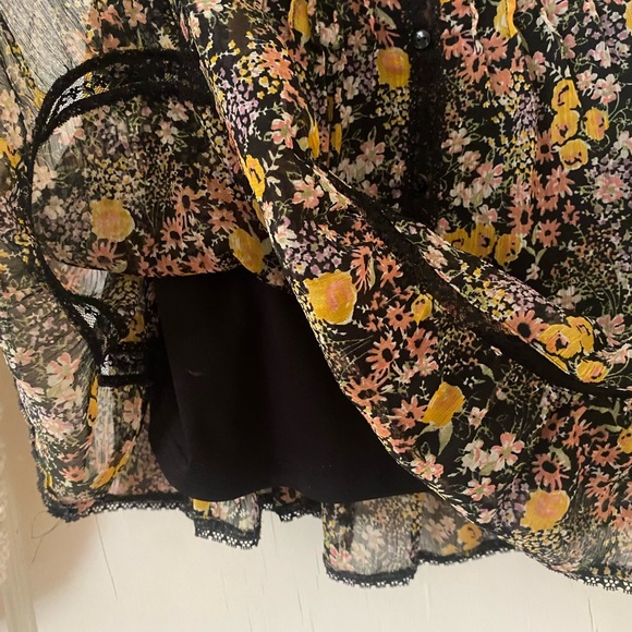 Cute Lace Summery Tank Top - XL - Picture 5 of 6